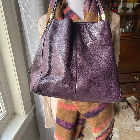 COPY - Coach Purse … Eggplant colour - Picture 1 of 2